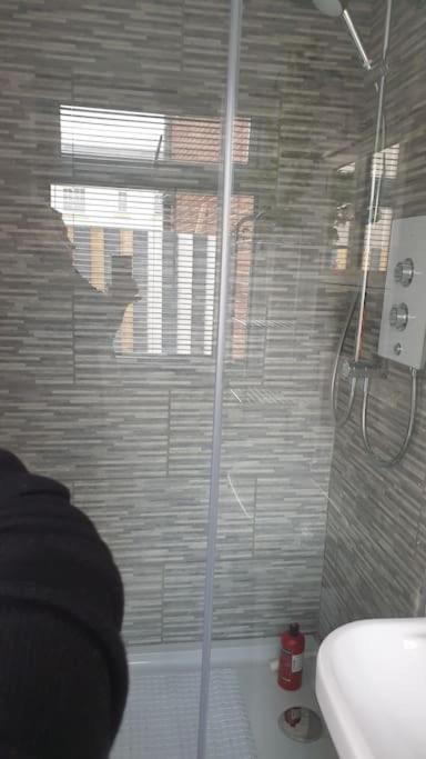 Near Liverpool Double Bedroom Hideaway Wirral Exterior foto
